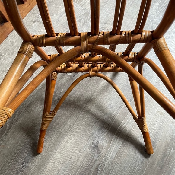 Vintage Ficks Reed Style Bent Bamboo/Rattan Bench. Perfect for indoors or out - Picture 3 of 12